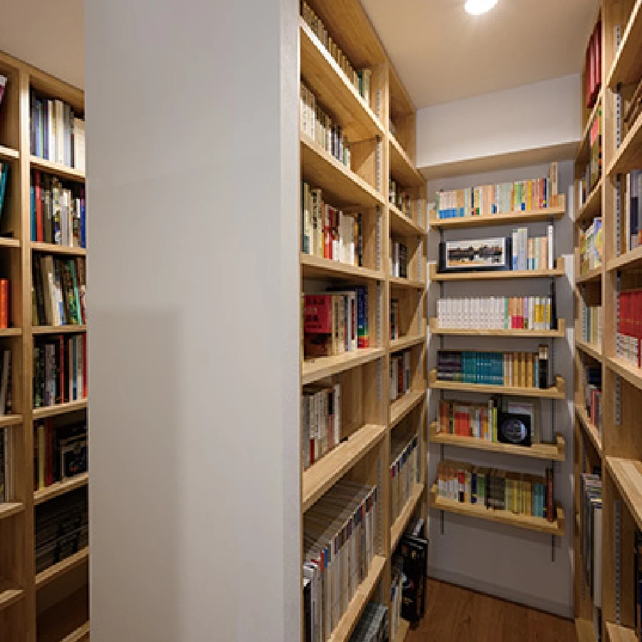 M様邸 待ち合わせは図書館で